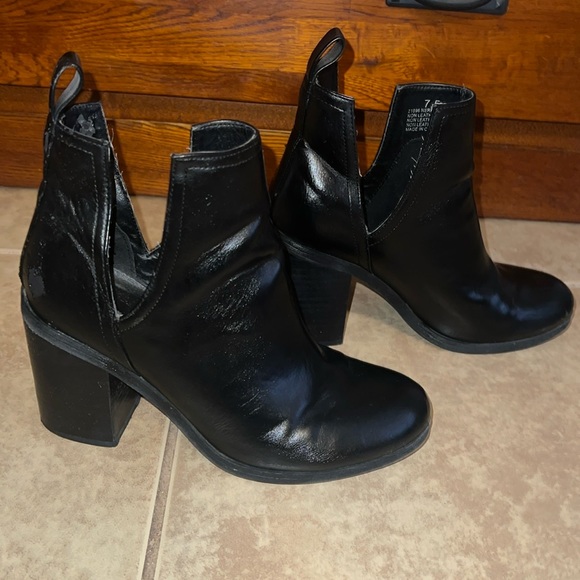 Black Booties - Picture 2 of 7